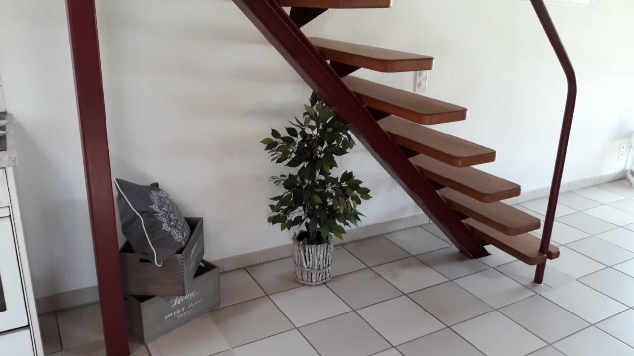 Holidays Homes Il Folletto Quartino Exterior foto